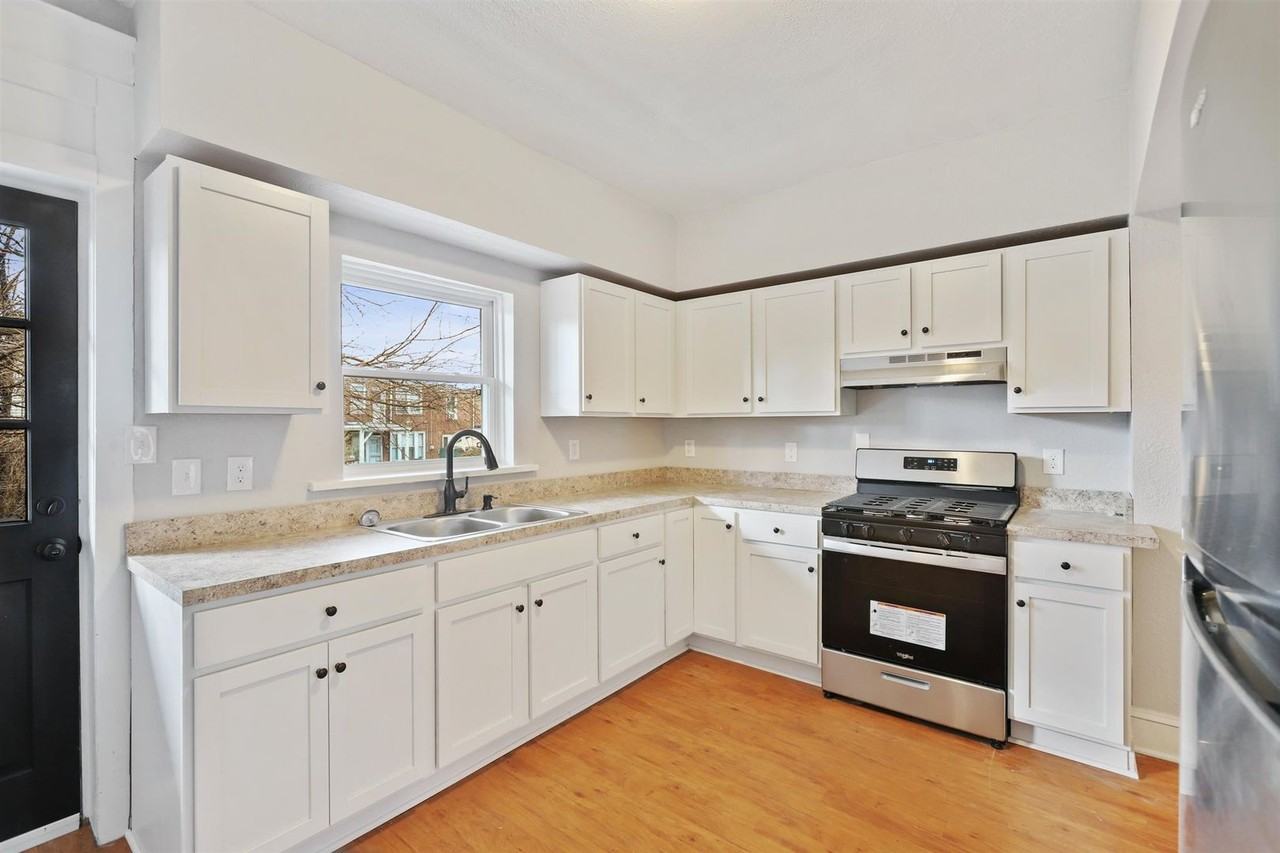 2626 N 6th St - Photo 6 of 26