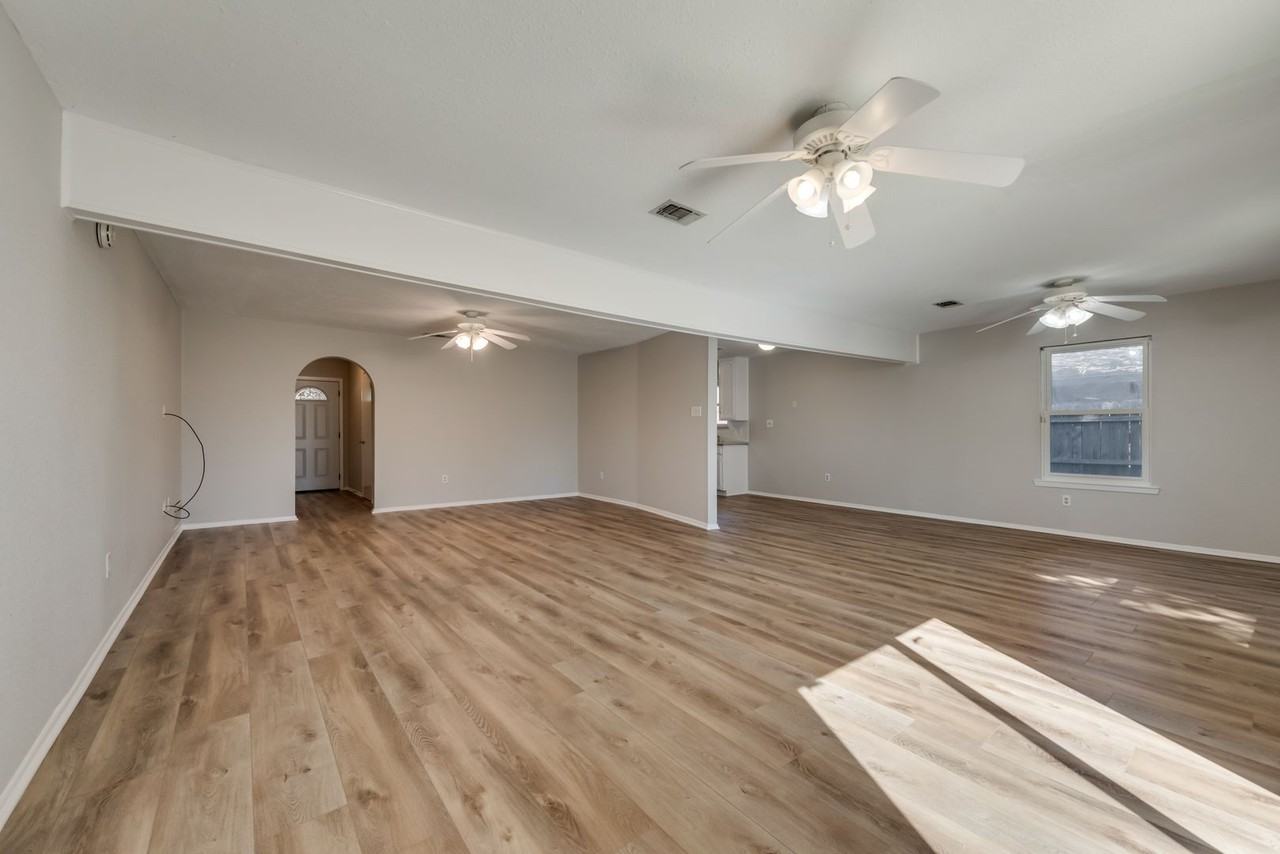 432 Pearl St - Photo 6 of 21