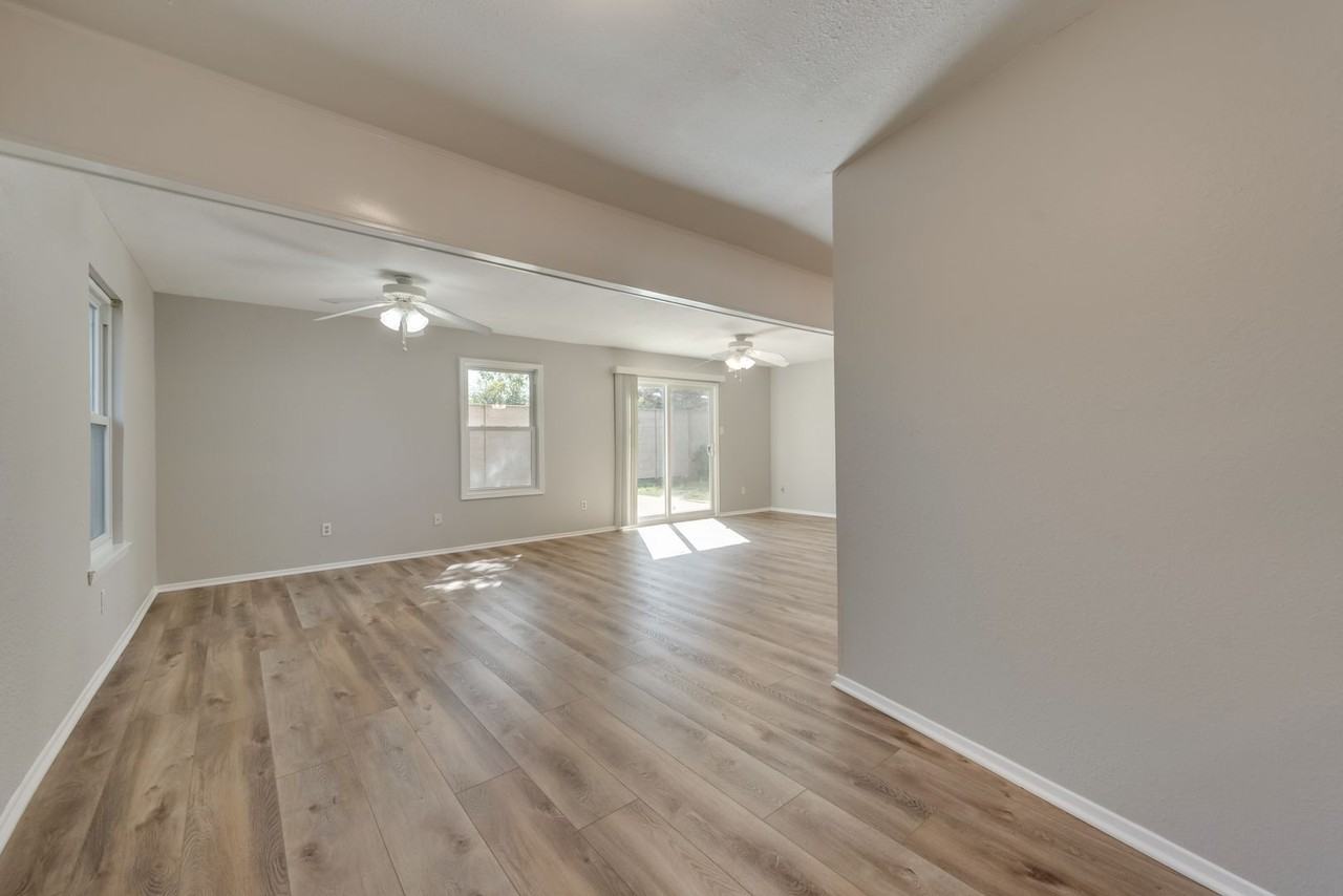 432 Pearl St - Photo 7 of 21