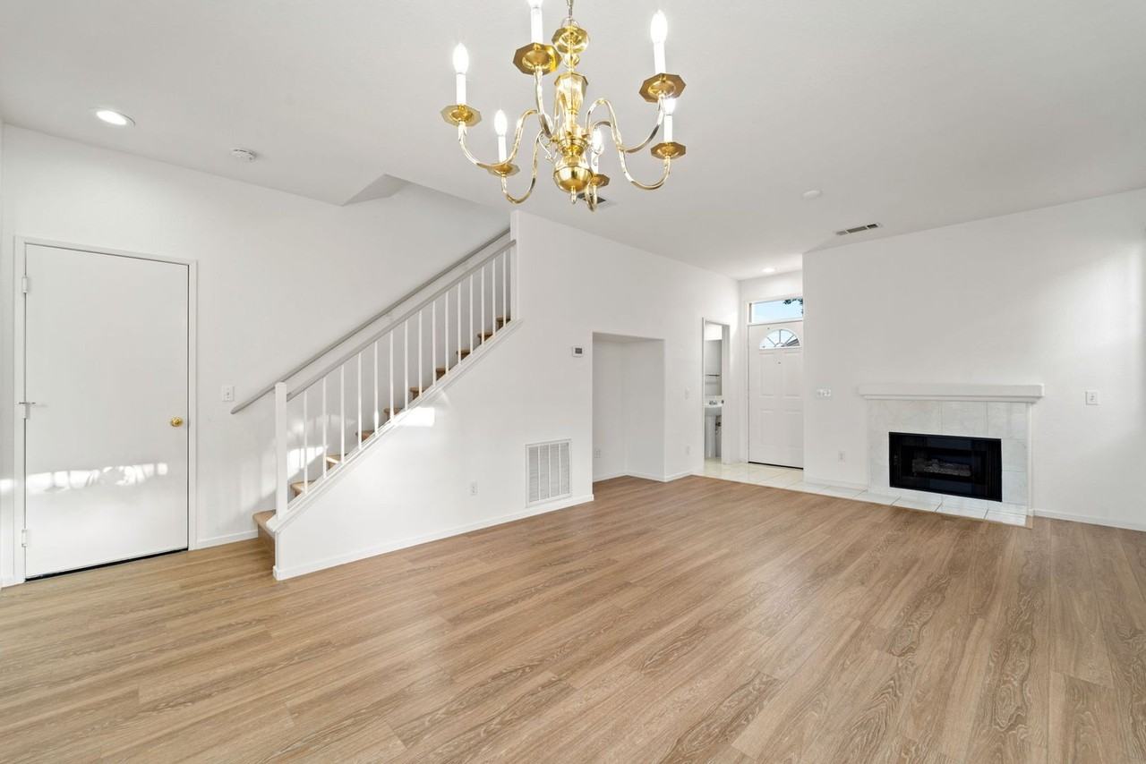 8265 Gold Coast Dr #4 - Photo 4 of 33