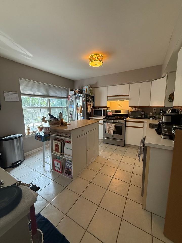 4614 Louise Saint Claire Dr - Photo 3 of 19