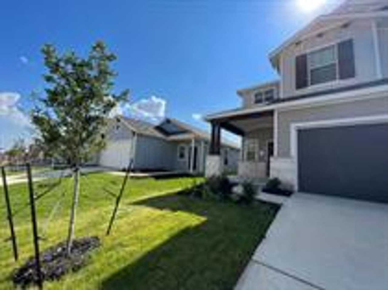 40 Pacific Loon St - Photo 2 of 11