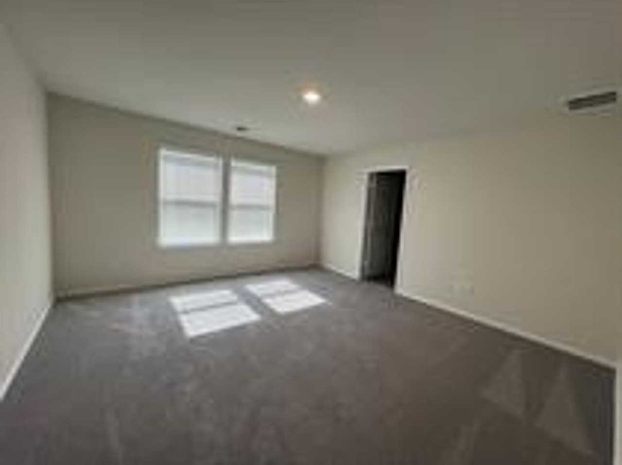 40 Pacific Loon St - Photo 7 of 11