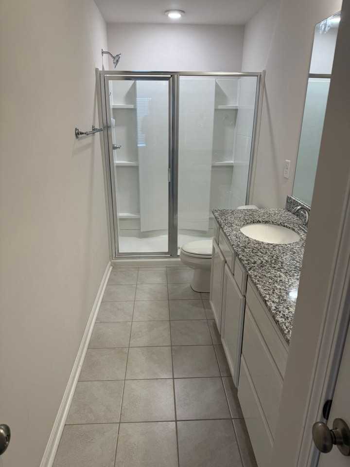316 Laurel Park Dr - Photo 4 of 20