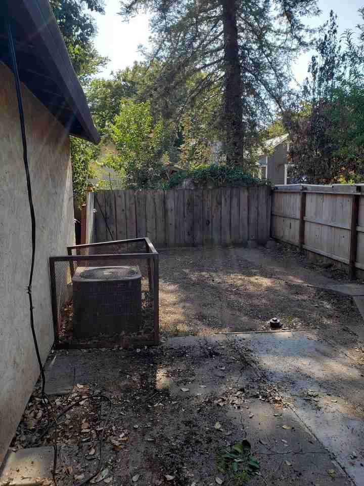 1524 1/2 Citrus Ave - Photo 6 of 8