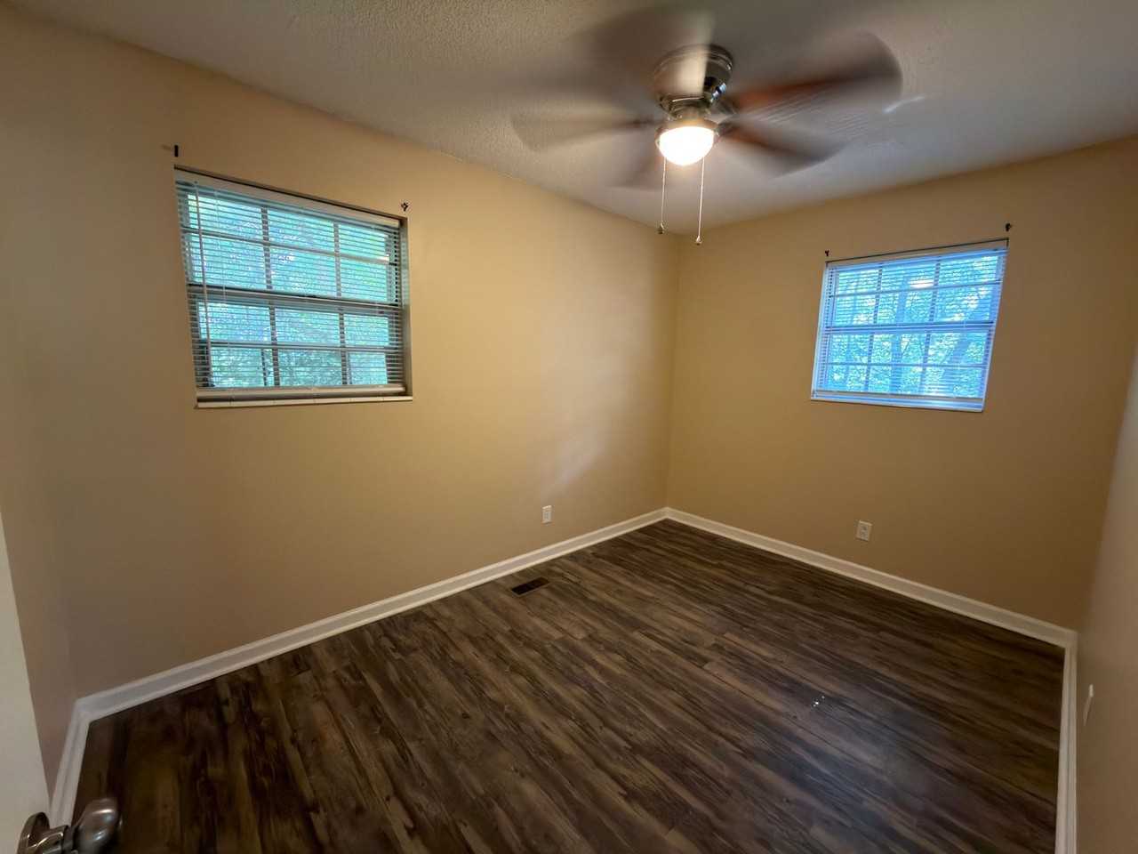 4740 Treemont Cir Ne - Photo 6 of 10