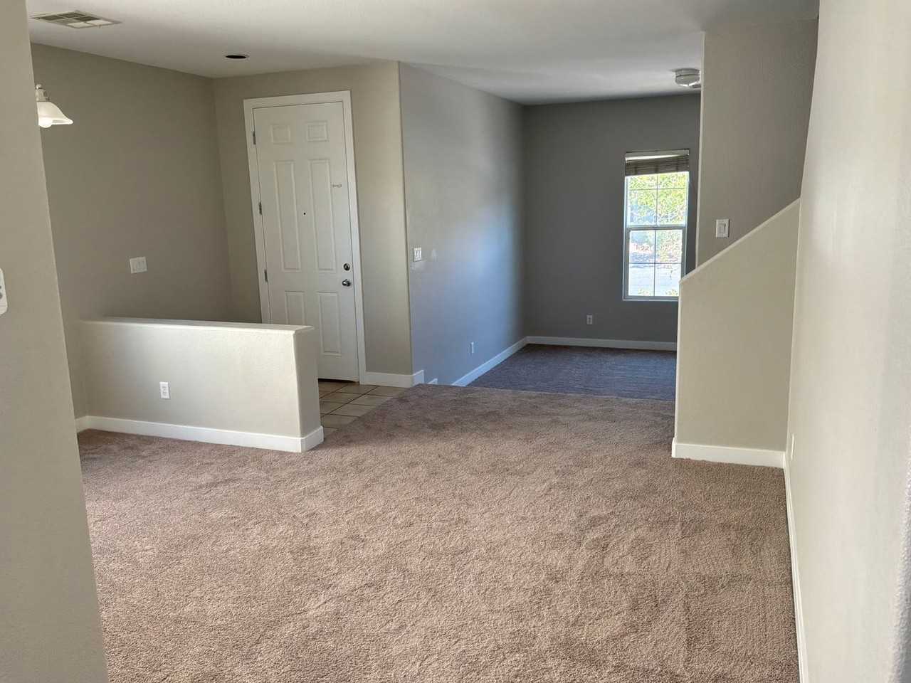 9041 Rendon St - Photo 4 of 33