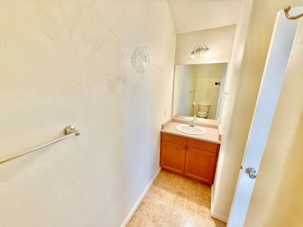 11567 S Harvest Crest Way - Photo 4 of 11