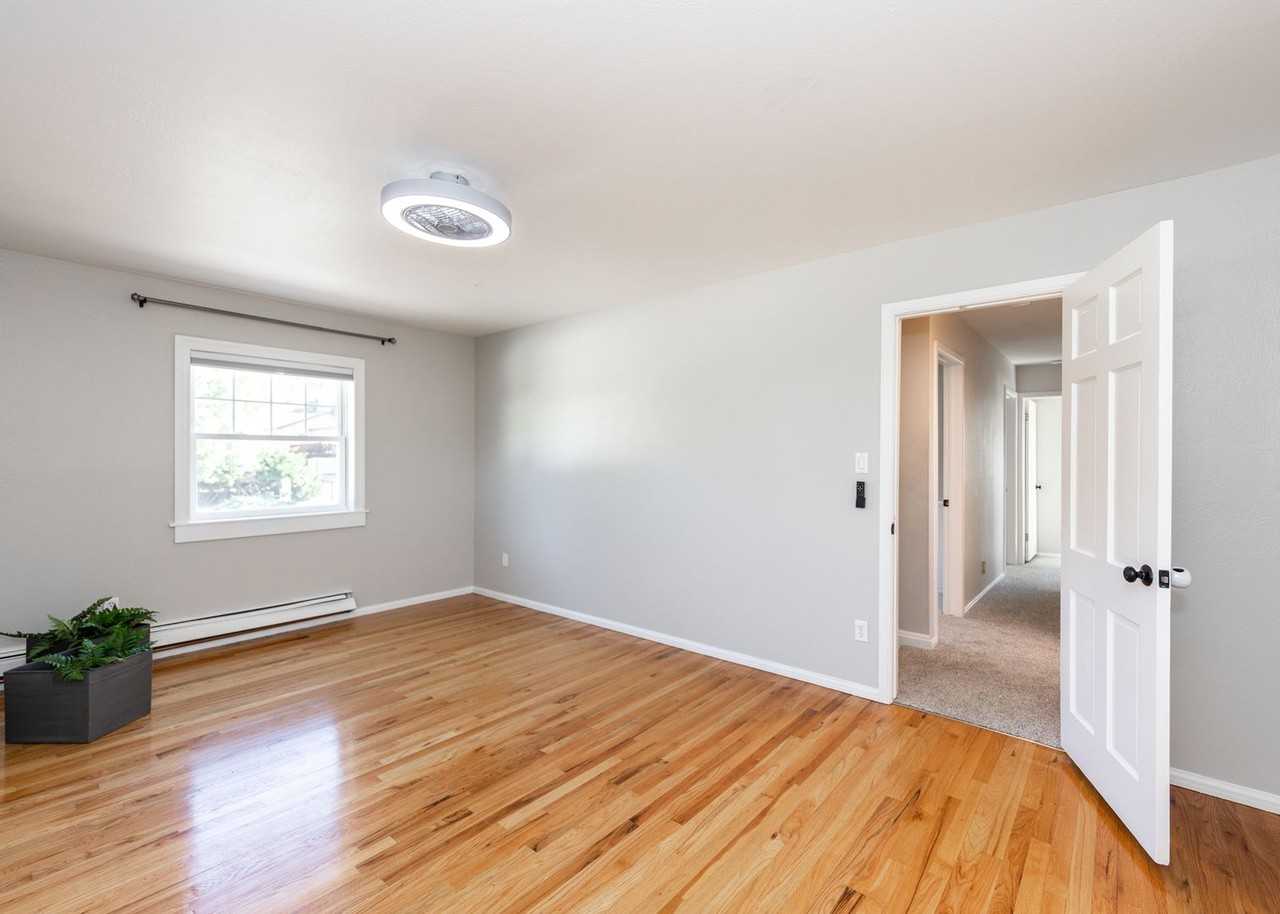 3800 Templeton Gap Rd - Photo 4 of 50