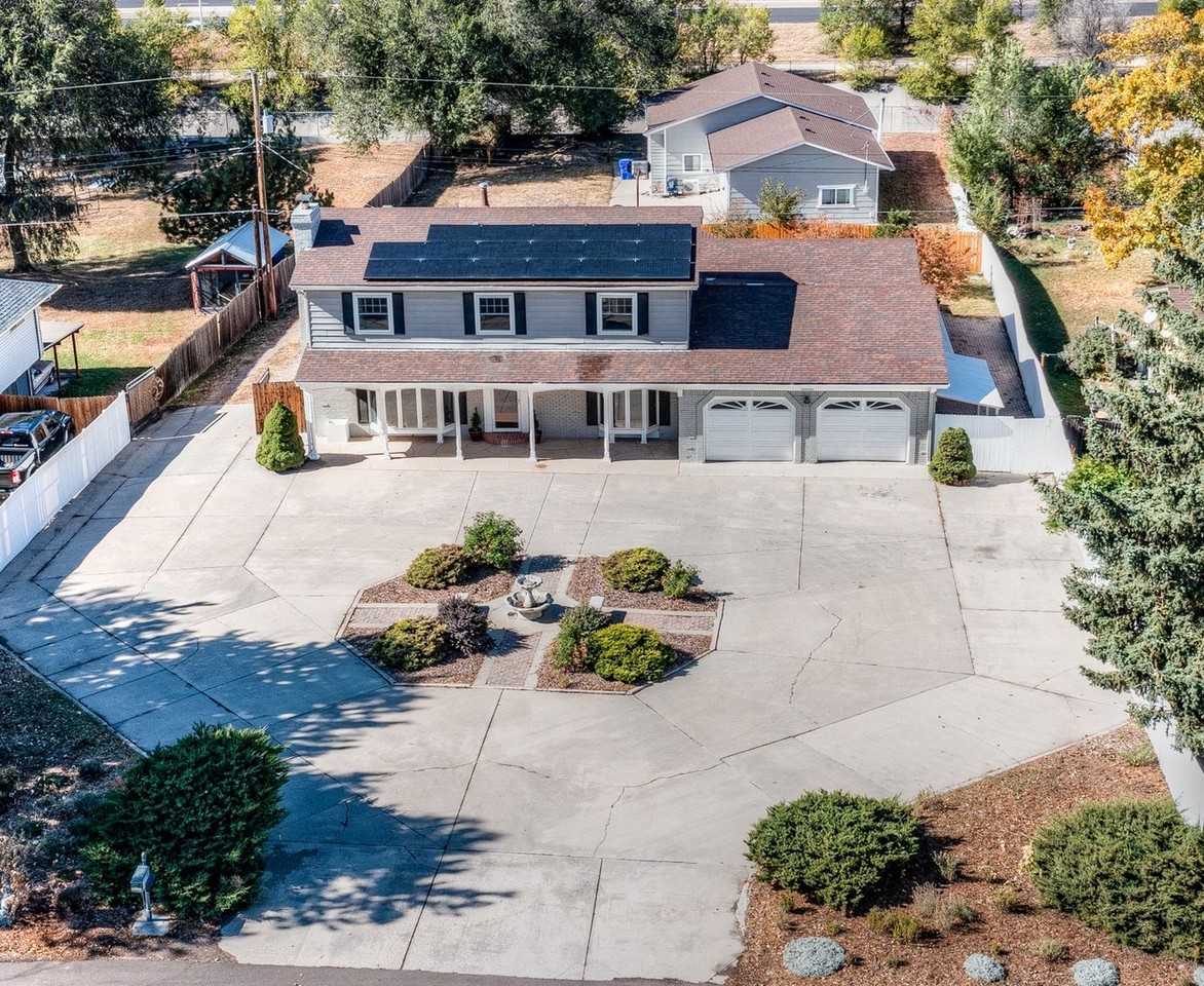 3800 Templeton Gap Rd - Photo 6 of 50