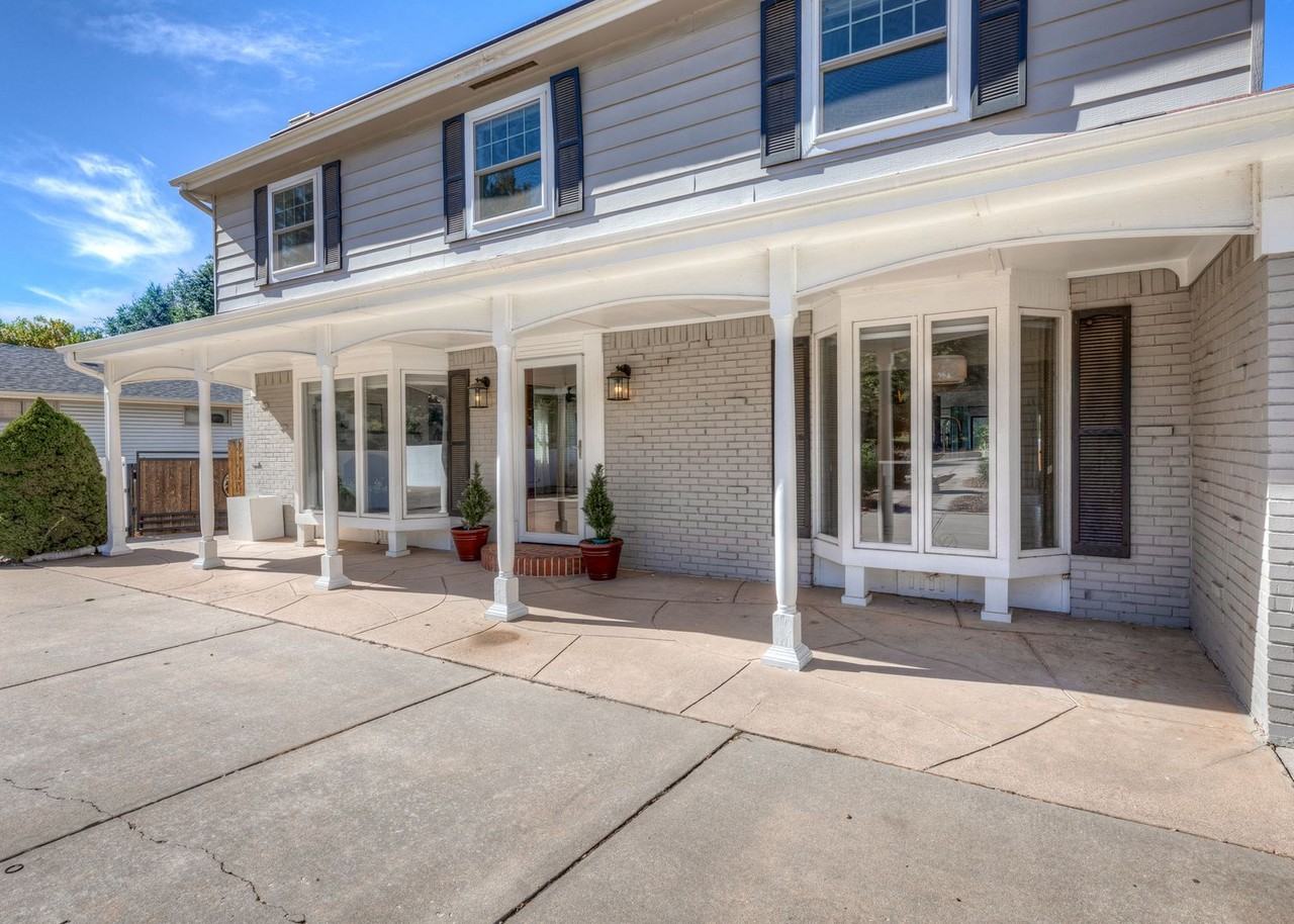 3800 Templeton Gap Rd - Photo 7 of 50