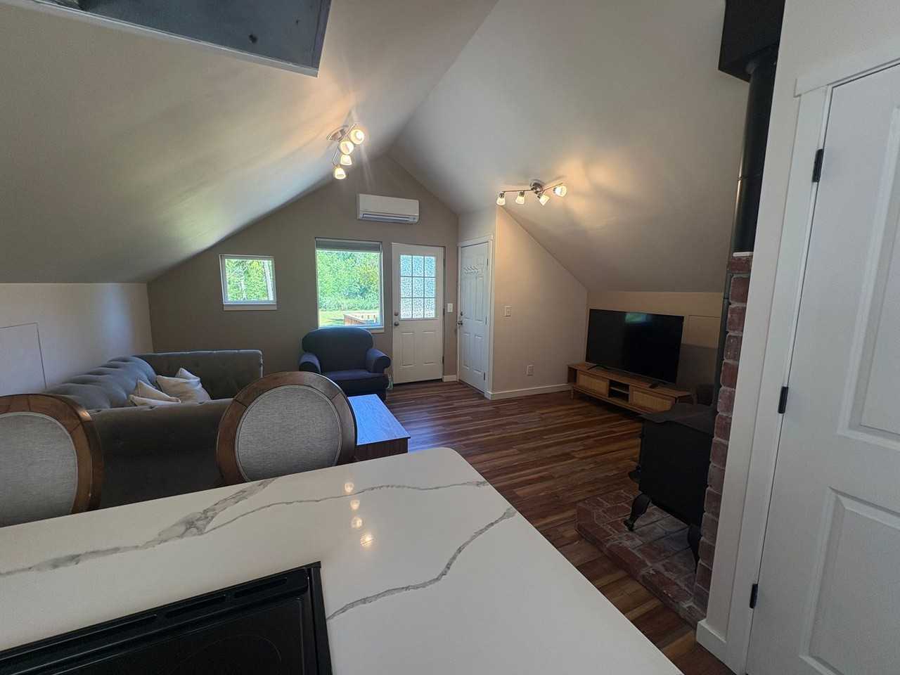 8729 Se View Park Rd - Photo 3 of 13