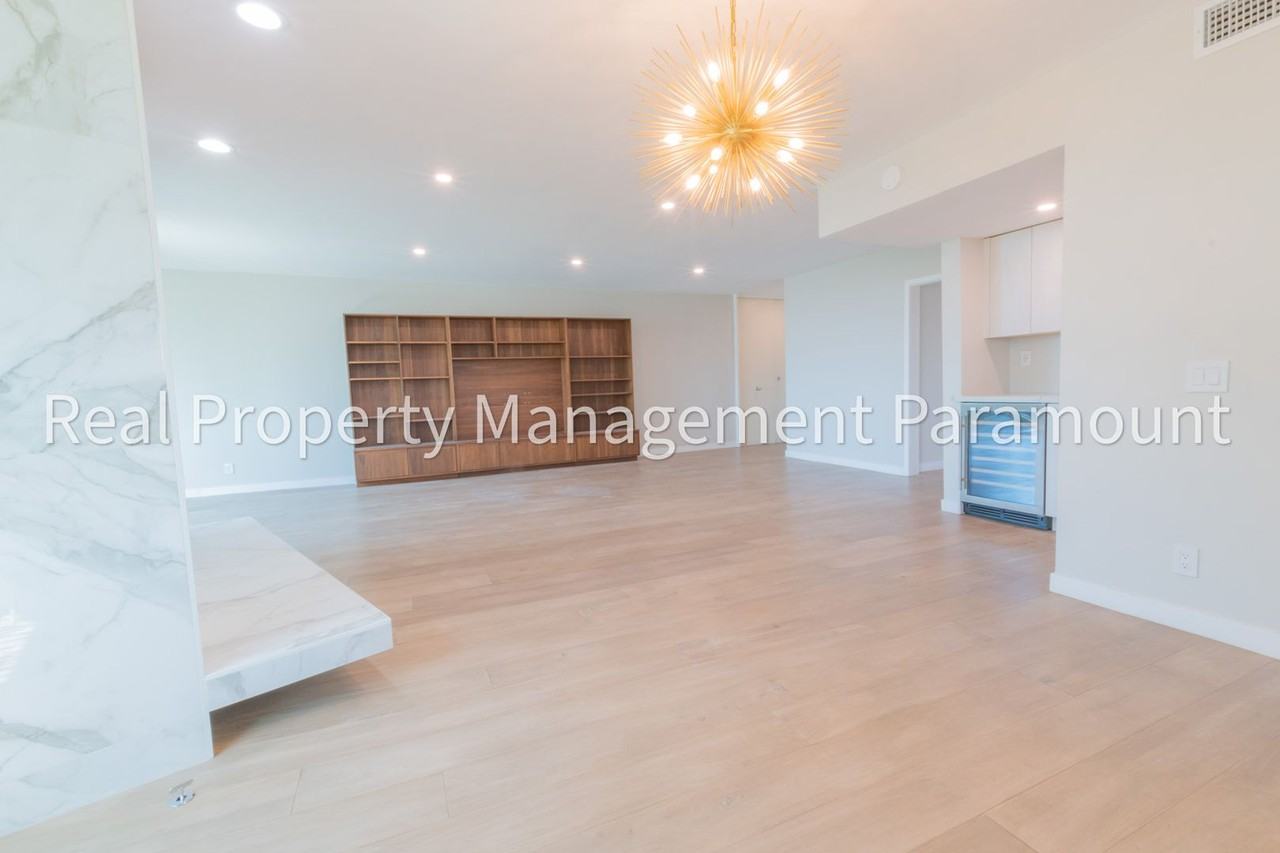 8401 Fountain Ave #12 - Photo 4 of 30