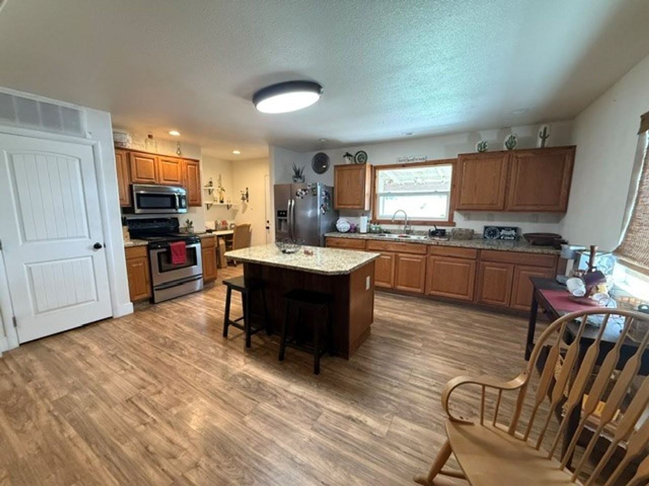 1724 E Ironwood Dr #B - Photo 3 of 12