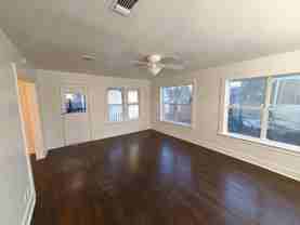 612 Pulliam St - Photo 1 of 1