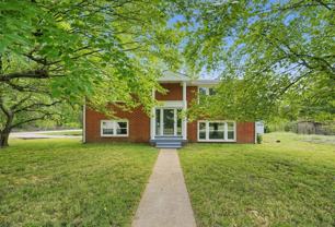 2695 Barclay Dr - Photo 1 of 1