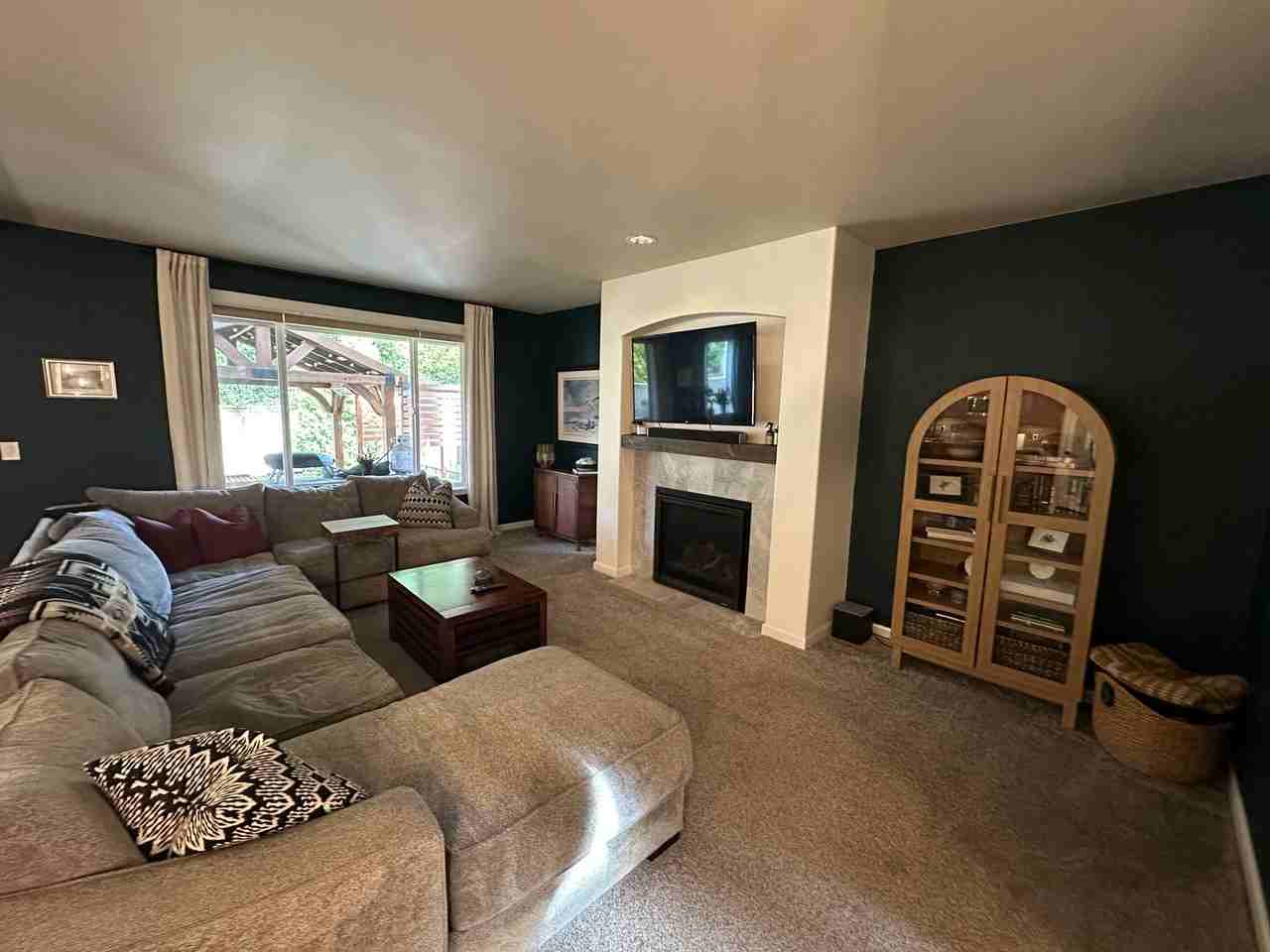 4314 Dudley Dr Ne - Photo 4 of 21
