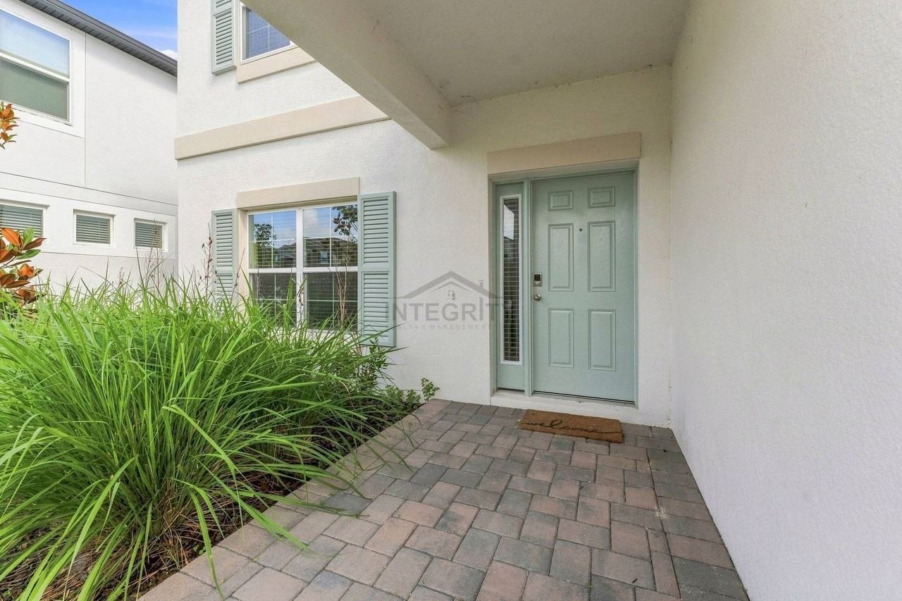 9464 Crescent Ray Dr - Photo 4 of 50
