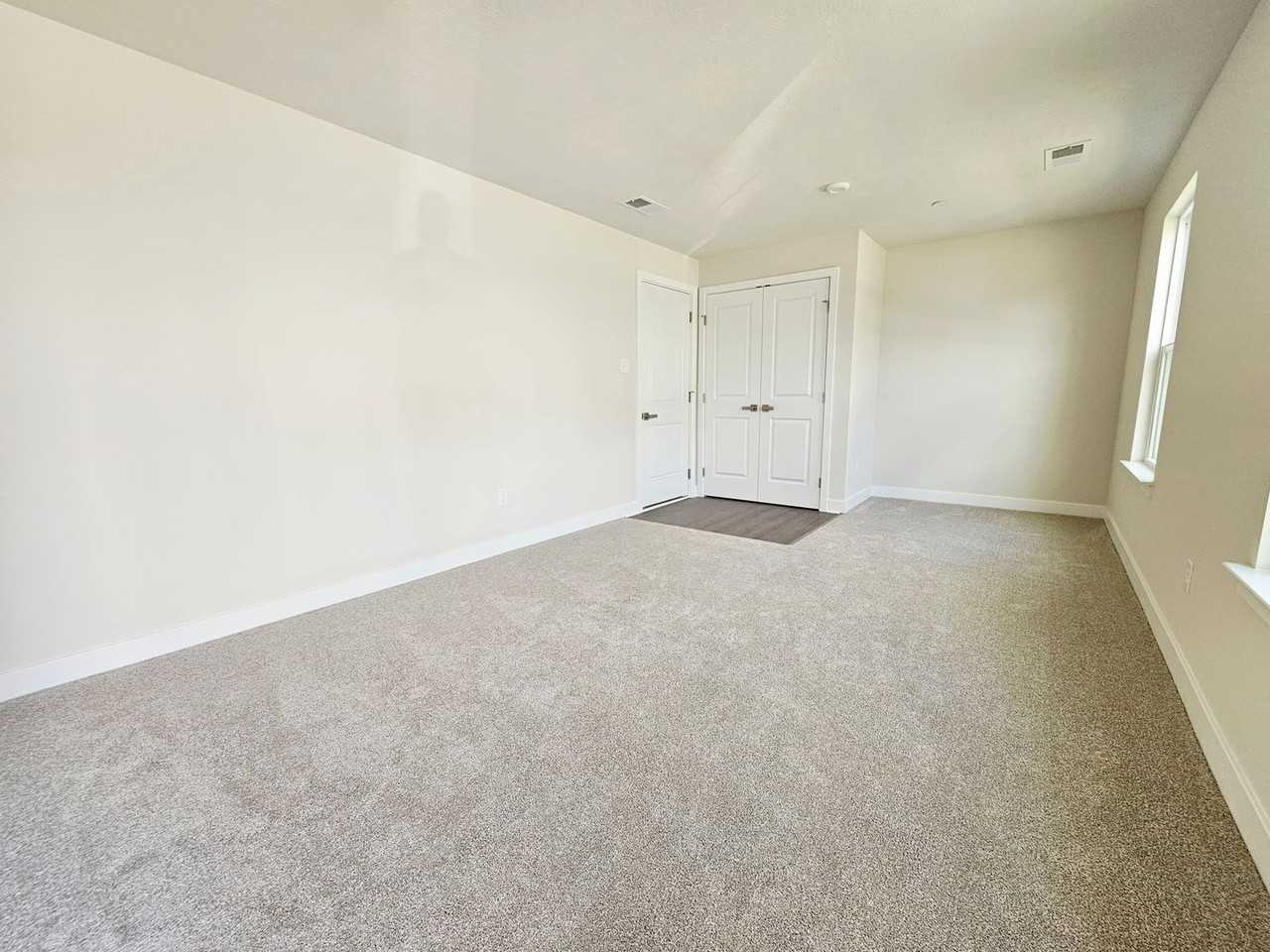 1191 Olivia Dr - Photo 3 of 26