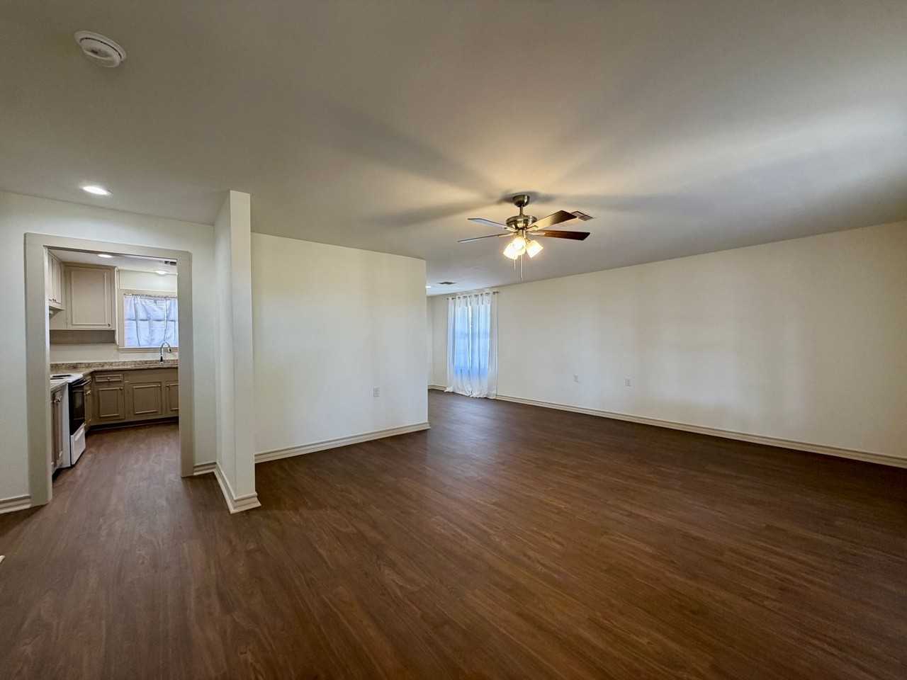 397 Scott Ln - Photo 2 of 15