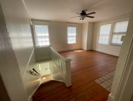 featured image of 836 Arlington St