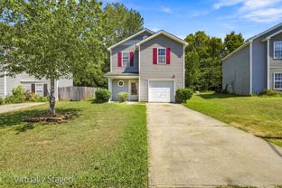822 Oakshire Cir - Photo 1 of 1