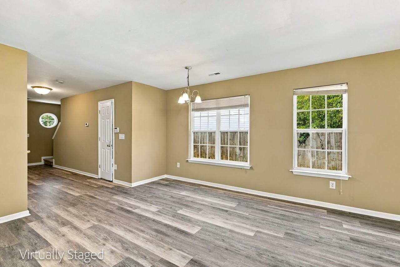 822 Oakshire Cir - Photo 7 of 41