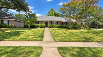 featured image of 1548 Ramberlyn Way