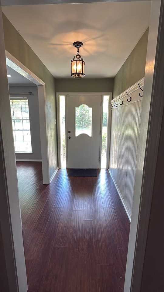 1548 Ramberlyn Way - Photo 4 of 50