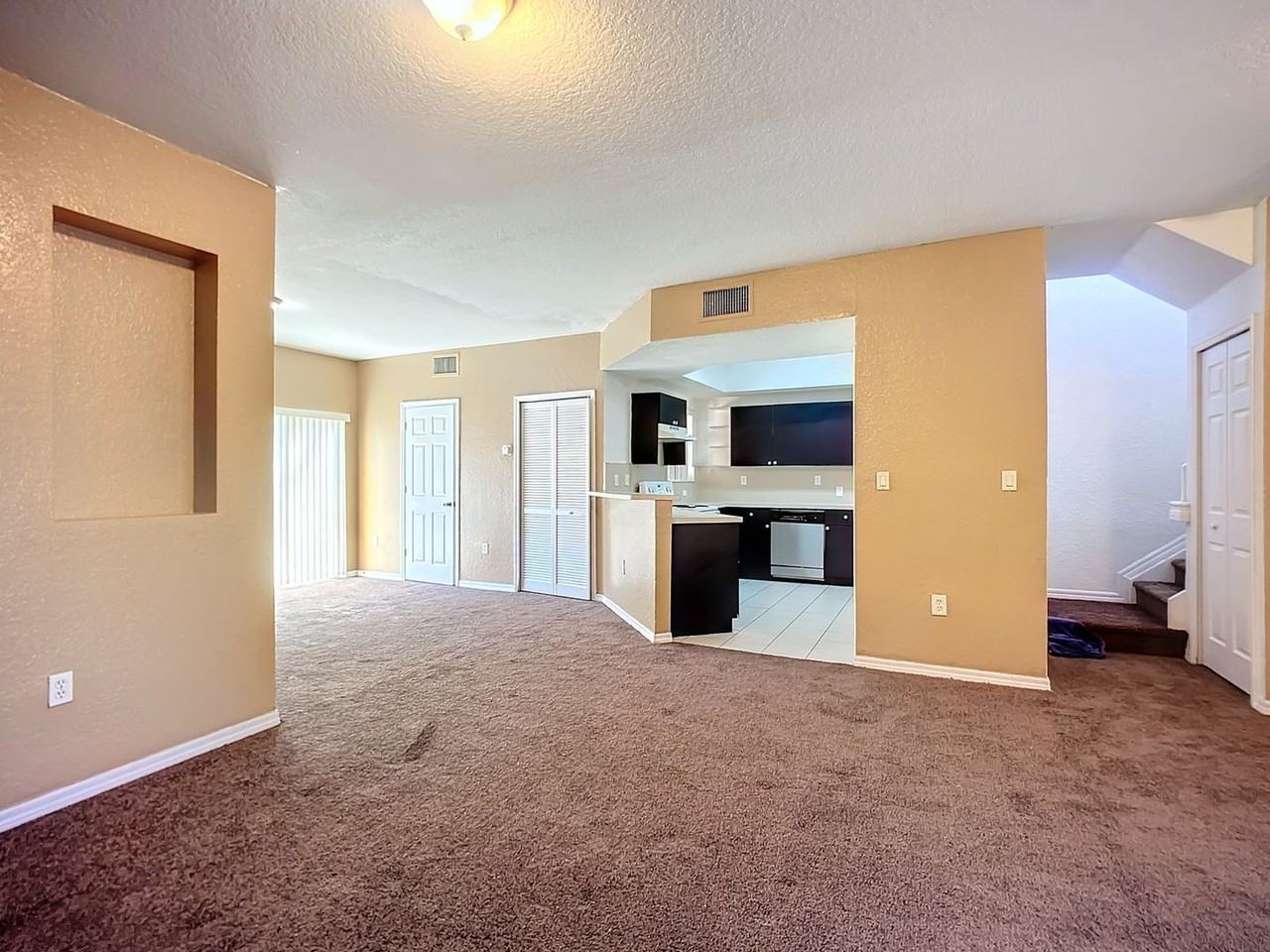 965 Sw 6th Ct - Photo 3 of 31