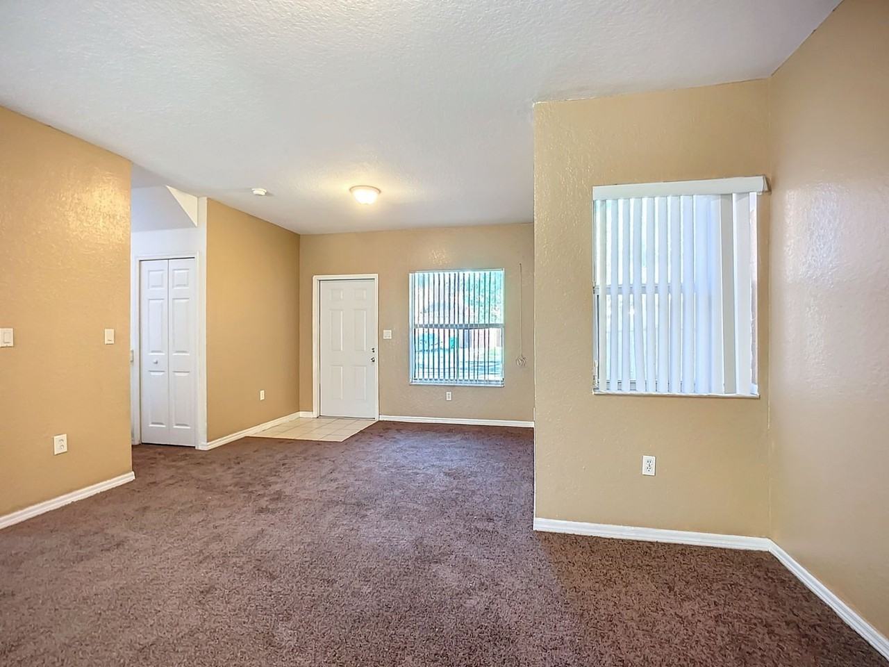 965 Sw 6th Ct - Photo 4 of 31