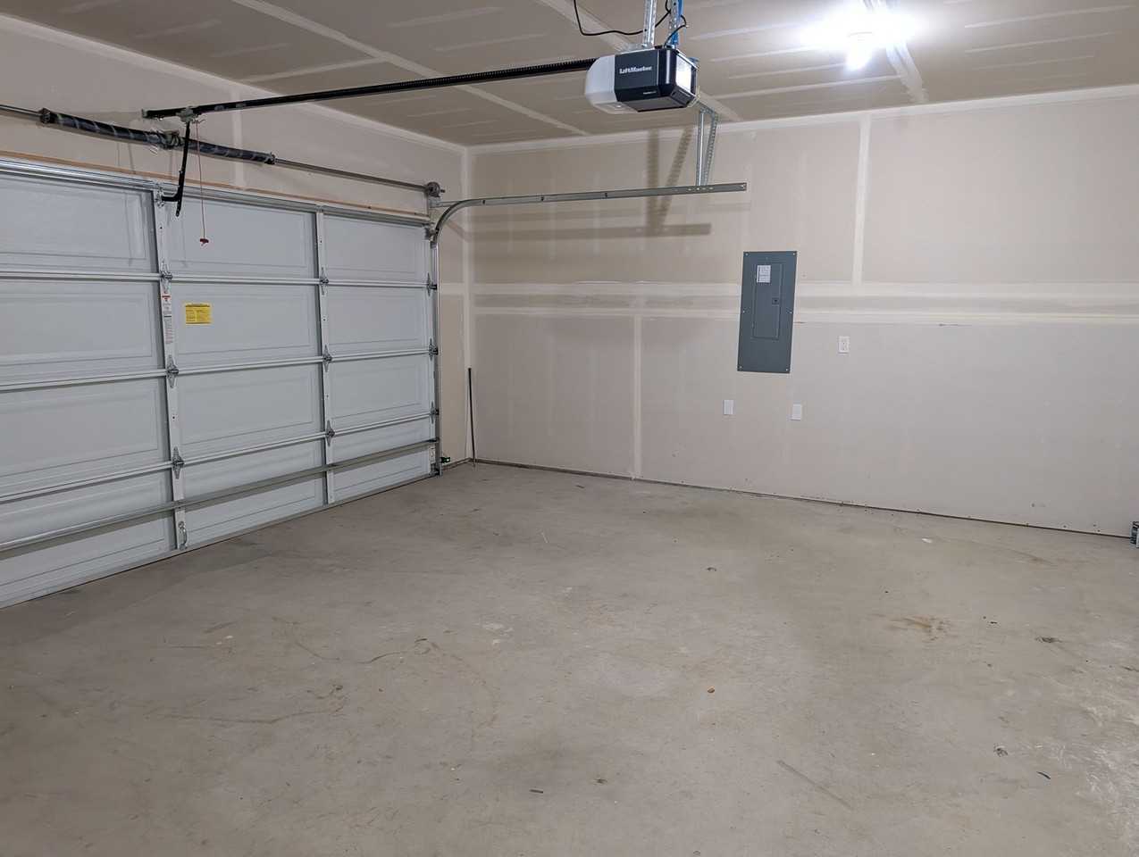 626 Stacey Pl - Photo 3 of 15