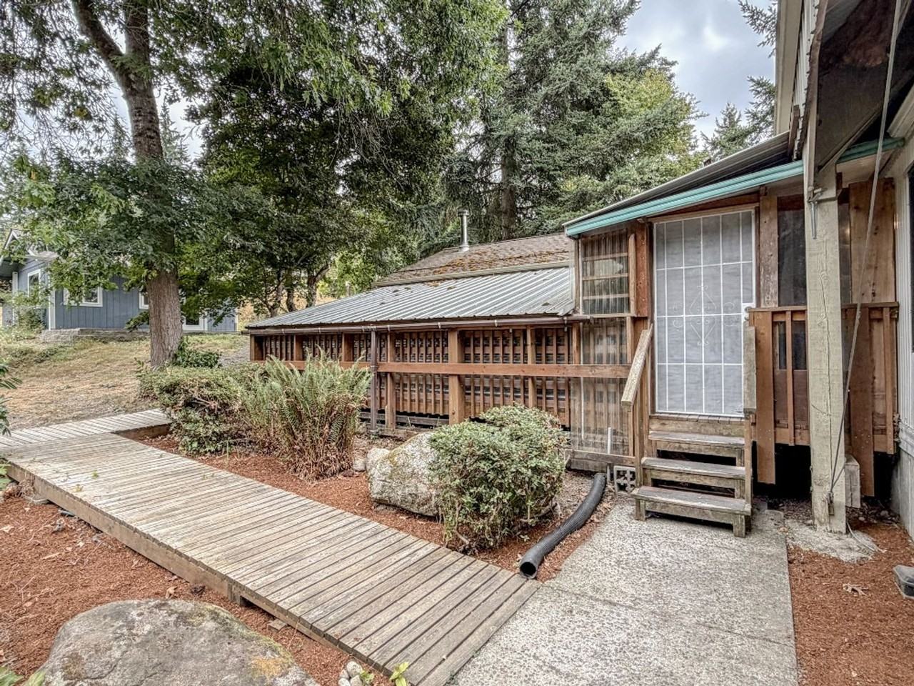 23411 53rd Ave Se - Photo 7 of 20