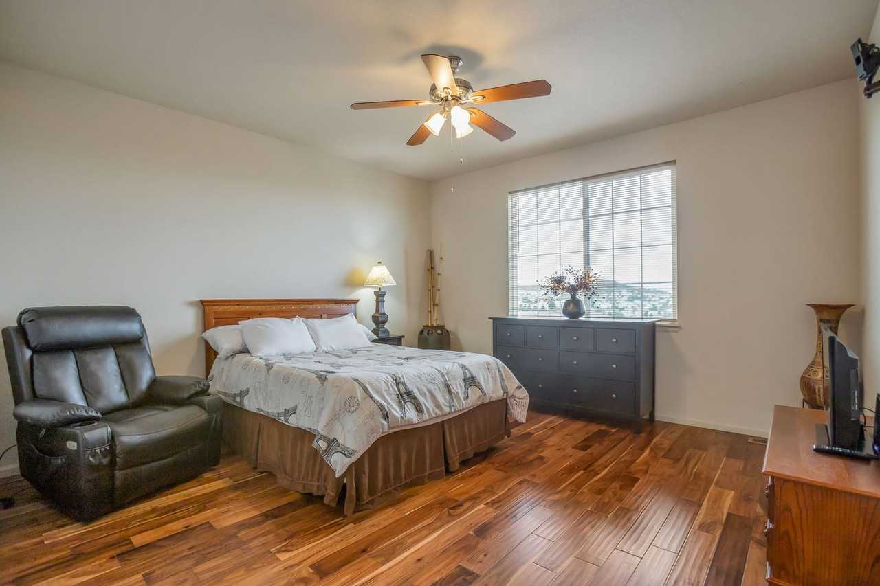2315 Broadleaf Loop - Photo 7 of 15