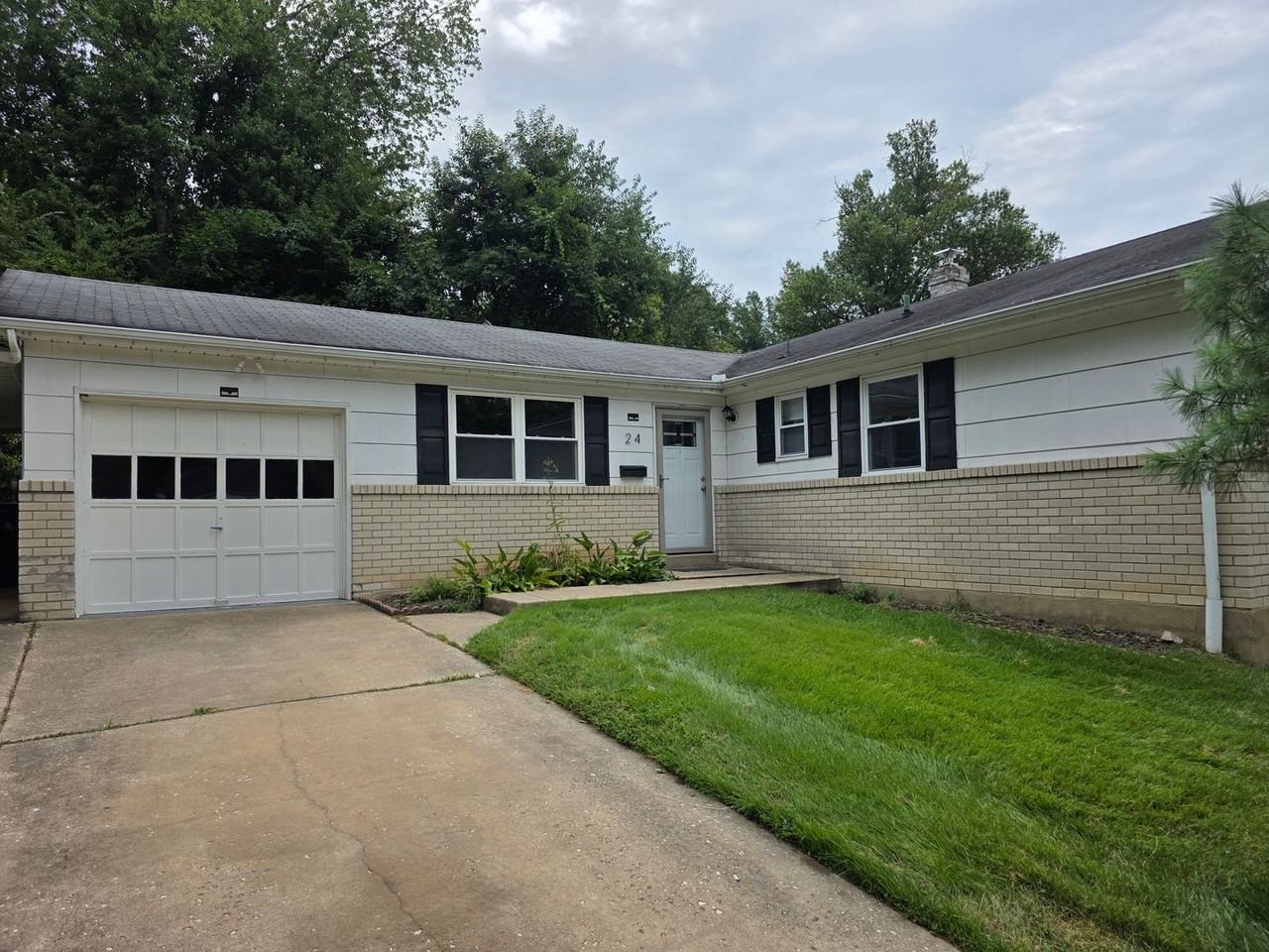 24 Fremont Rd