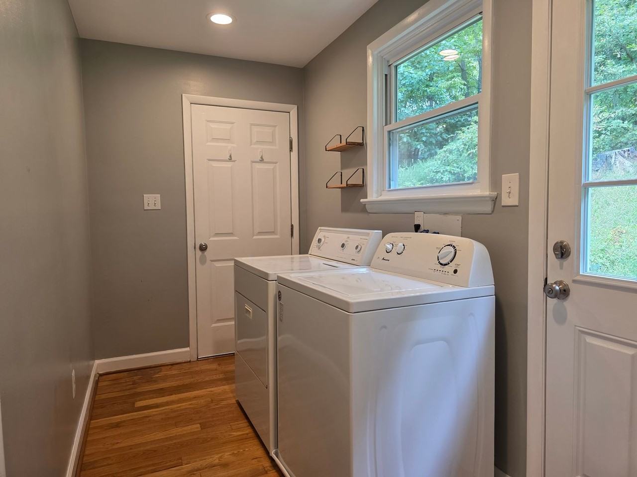 24 Fremont Rd - Photo 3 of 20