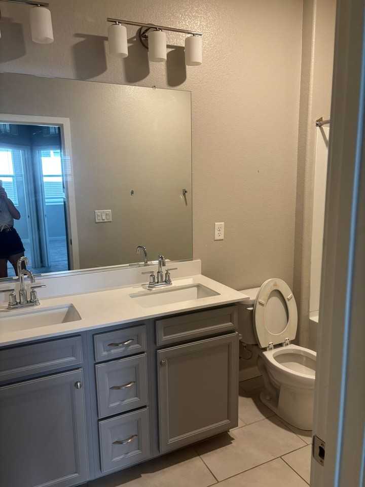 3180 Edgeview Dr - Photo 7 of 11