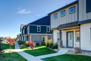 884 Winding Brook Dr - Photo 1 of 1