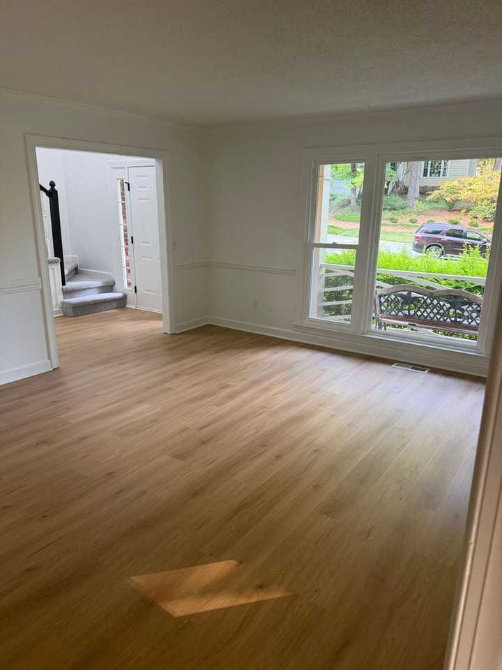 6 Spring Oak Ct - Photo 5 of 13