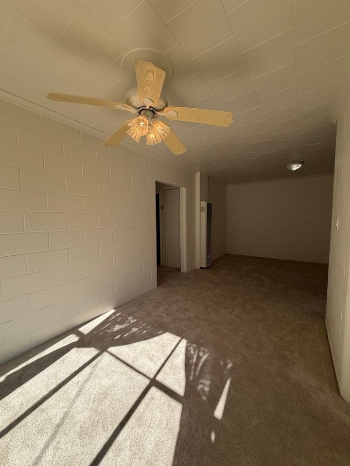 343 West St - Photo 4 of 13