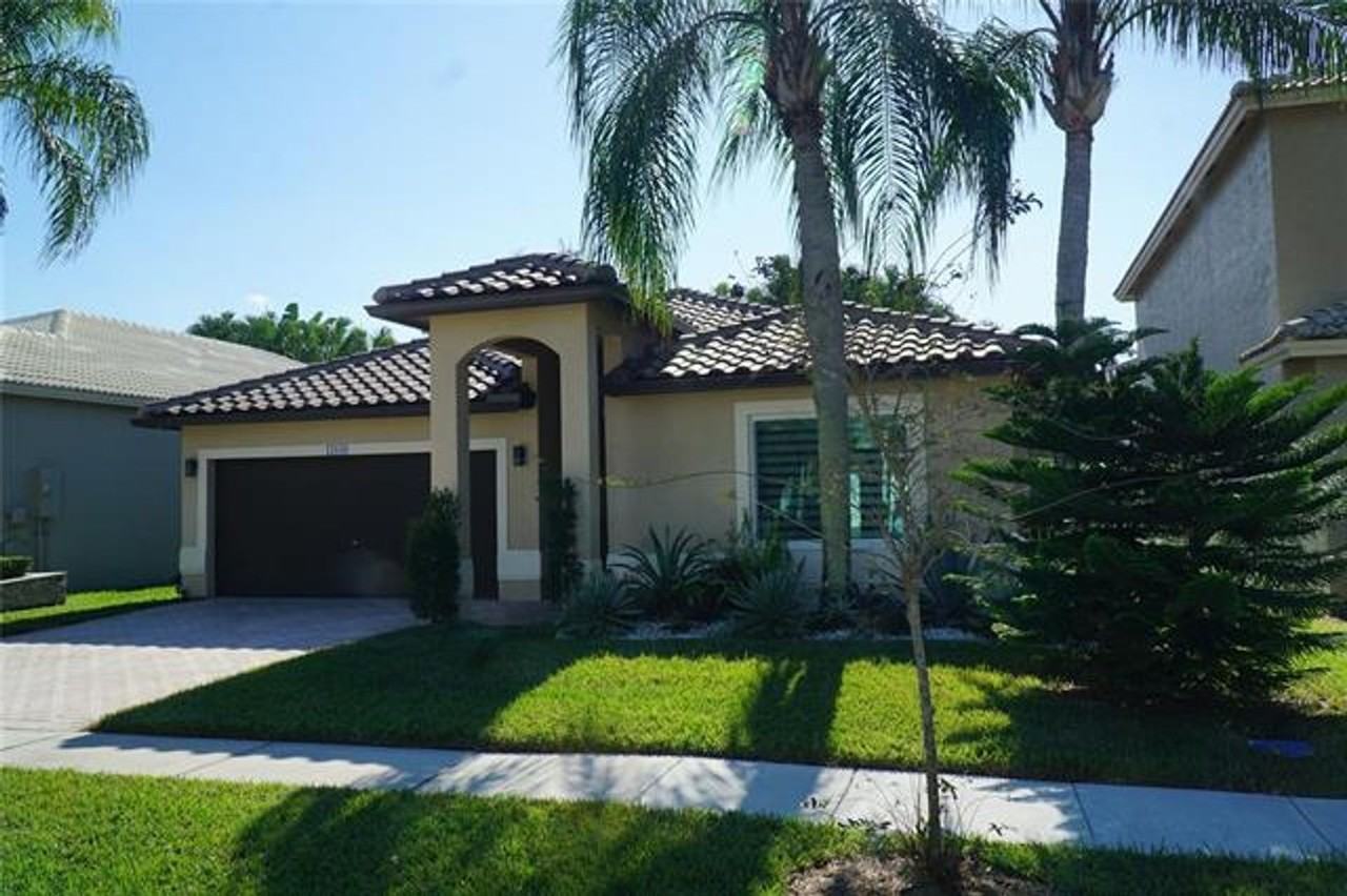 17030 Nw 19th Ct #17030 - Photo 3 of 50