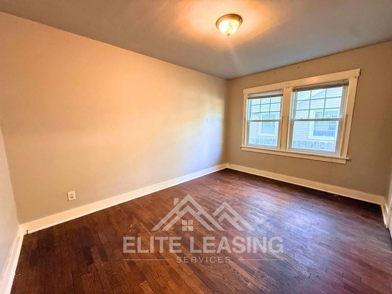 326 Sw Courtland Ave - Photo 6 of 7