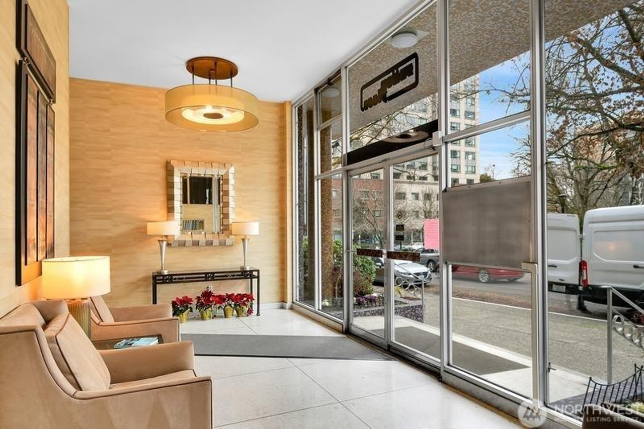 1221 Minor Ave #712 - Photo 4 of 23