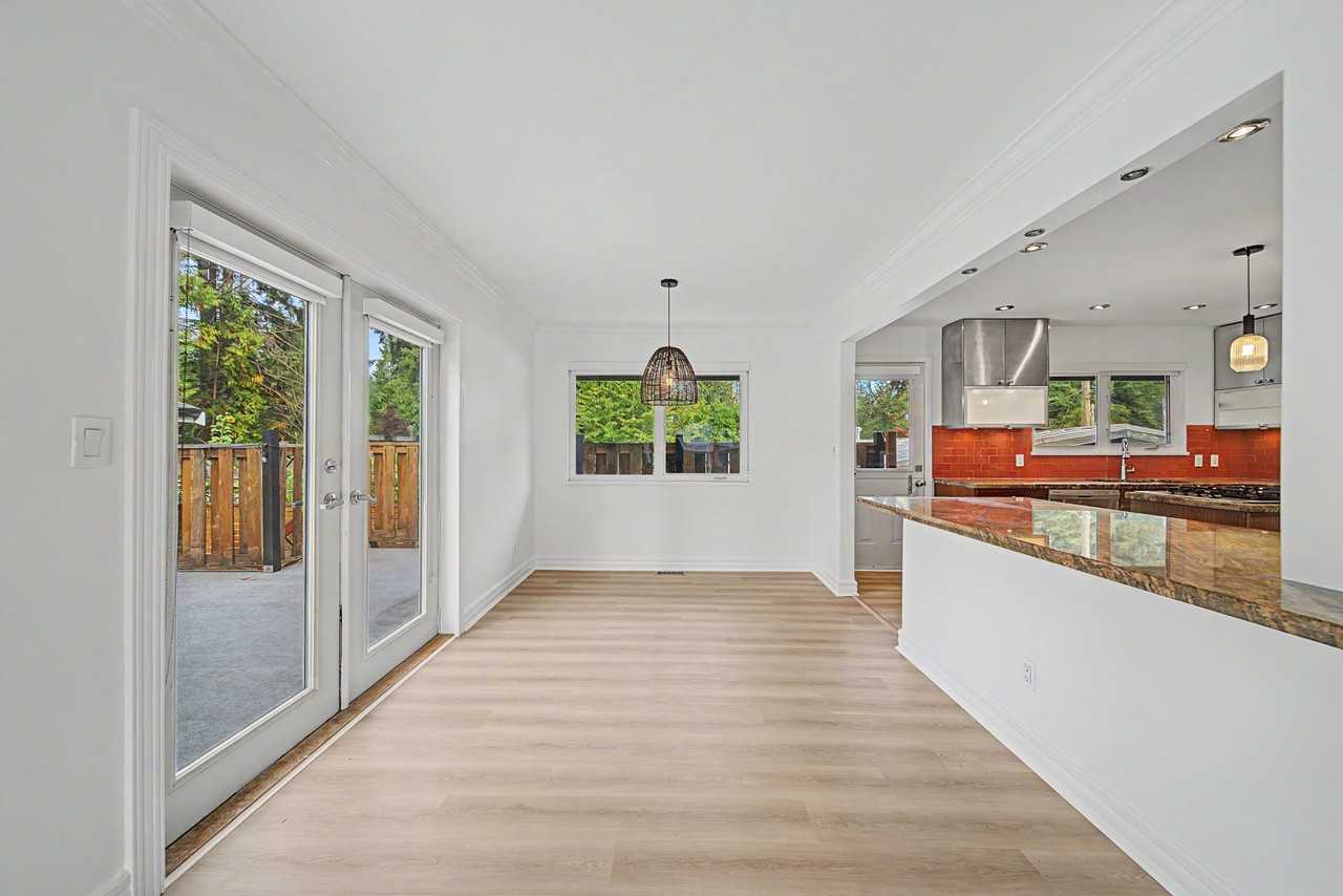 1014 Carnaby Place - Photo 3 of 40