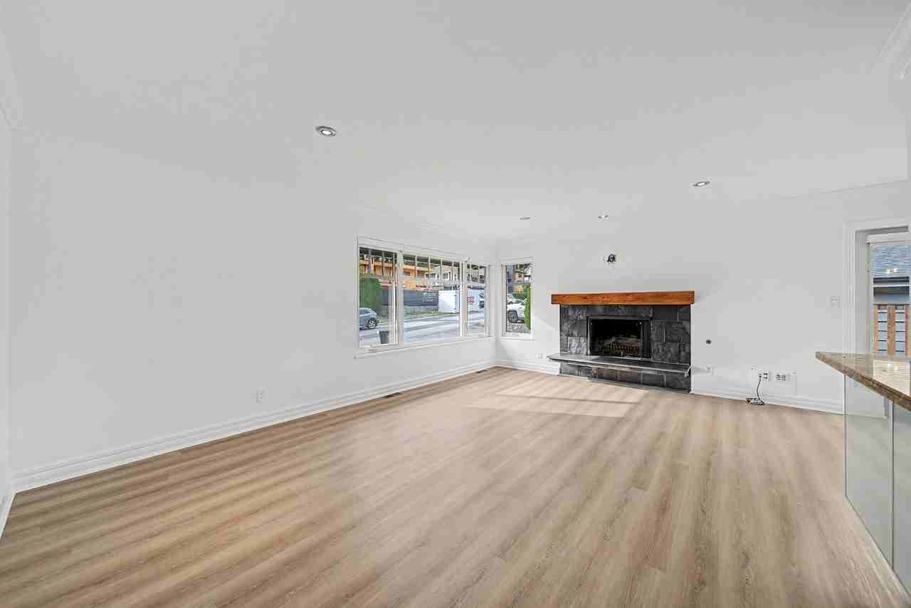 1014 Carnaby Place - Photo 6 of 40