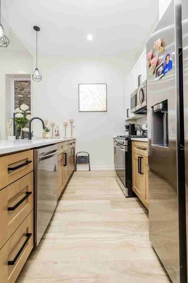 3345 W Douglas Blvd #1 - Photo 5 of 17