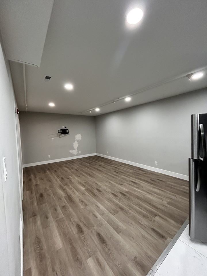 103 Township Line Rd #1 - Photo 4 of 29