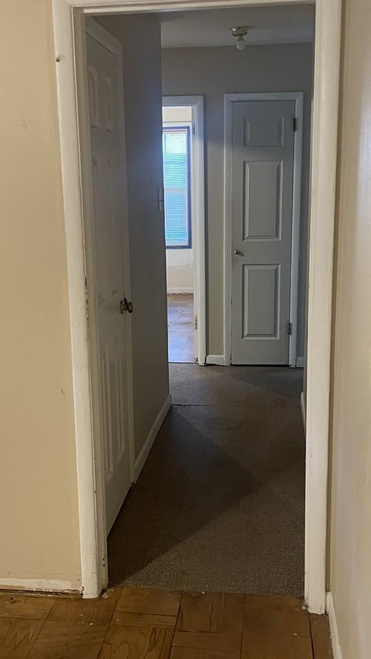 3000 Pickell Dr #NA - Photo 2 of 9