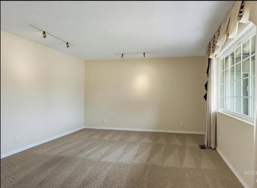 11683 W Florida Dr #NA - Photo 4 of 35
