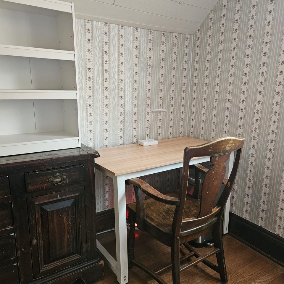 132 Westwood Dr Apt 2 #NA - Photo 6 of 23